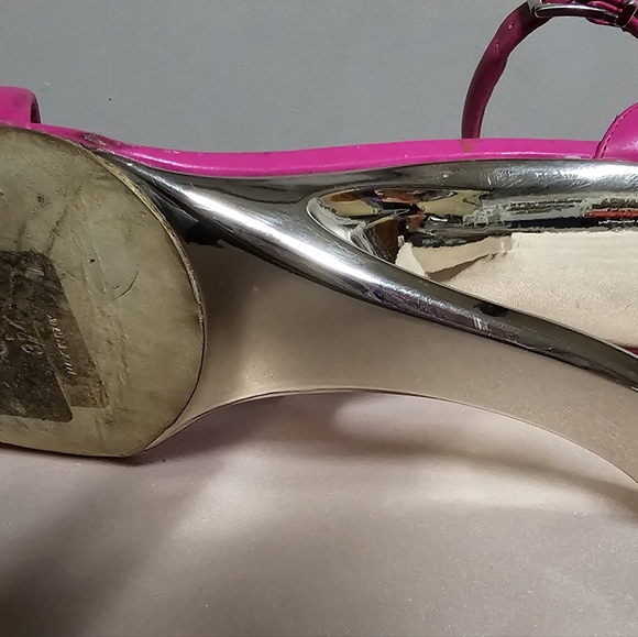 ALEXANDER McQUEEN sz 37 BOBBY PINK, CALFSKIN LEATHER, ARC HEELED SANDAL - Picture 8 of 12